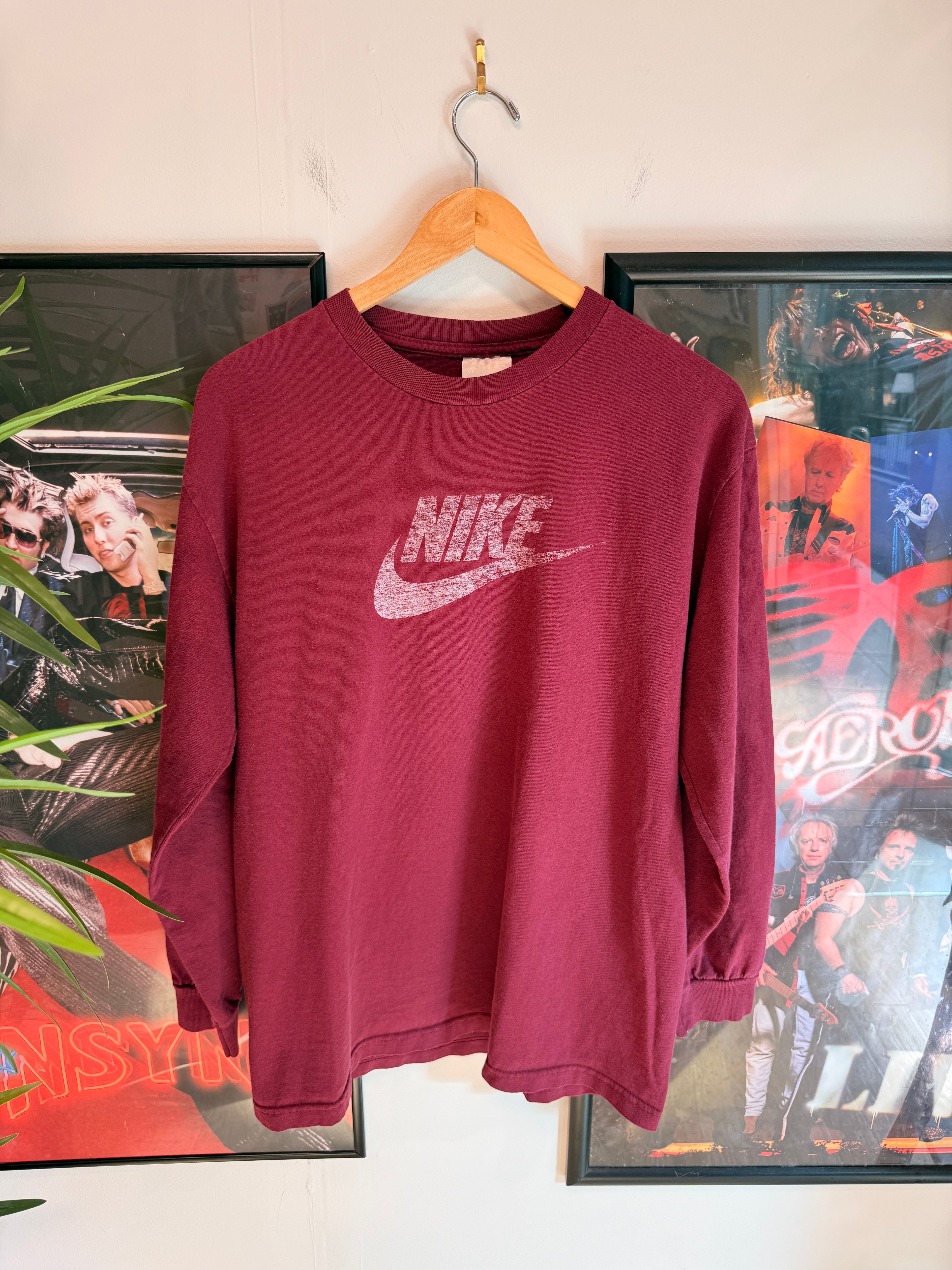 Nike Long Sleeve T-Shirt