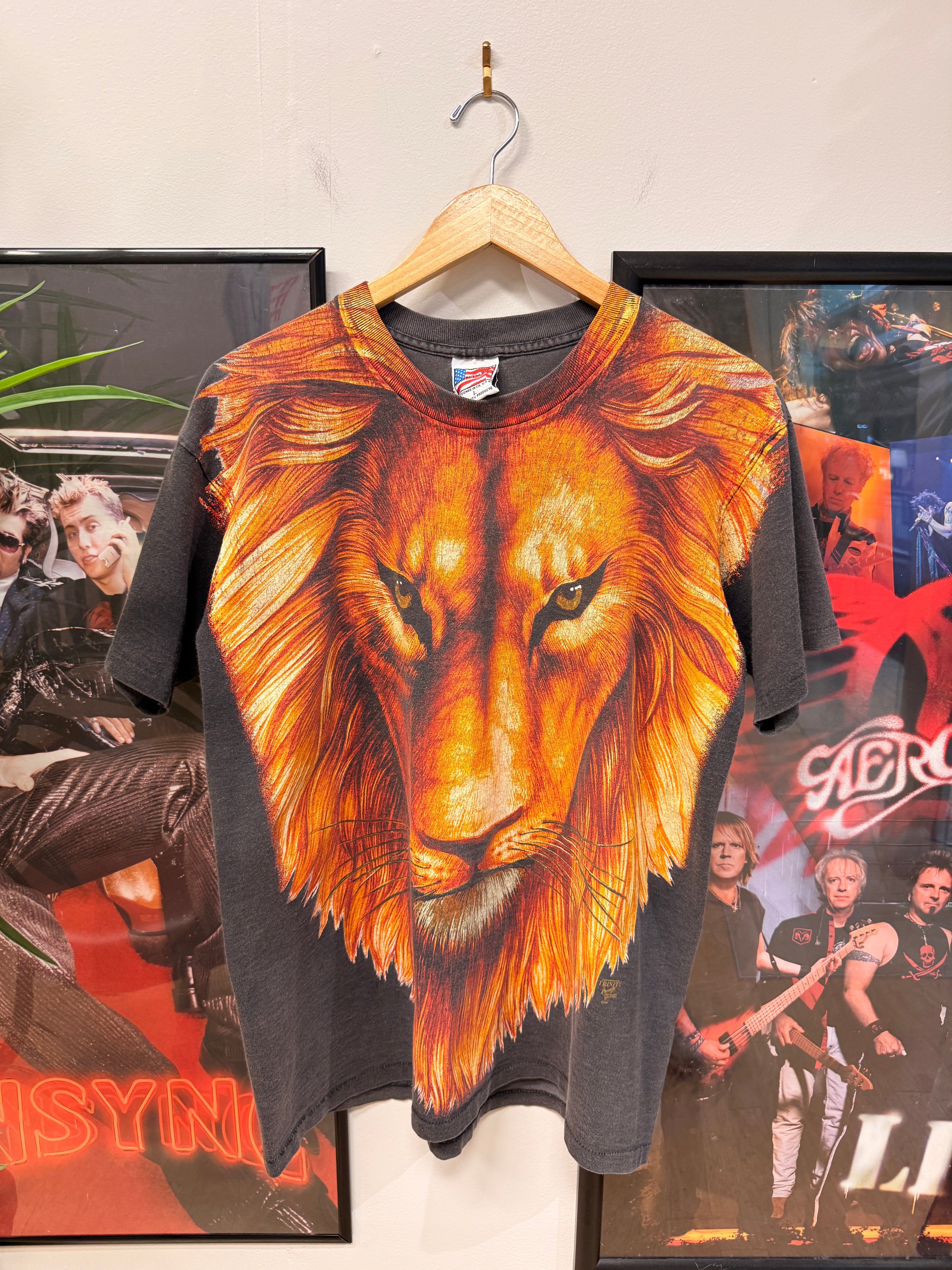 Lion T-Shirt