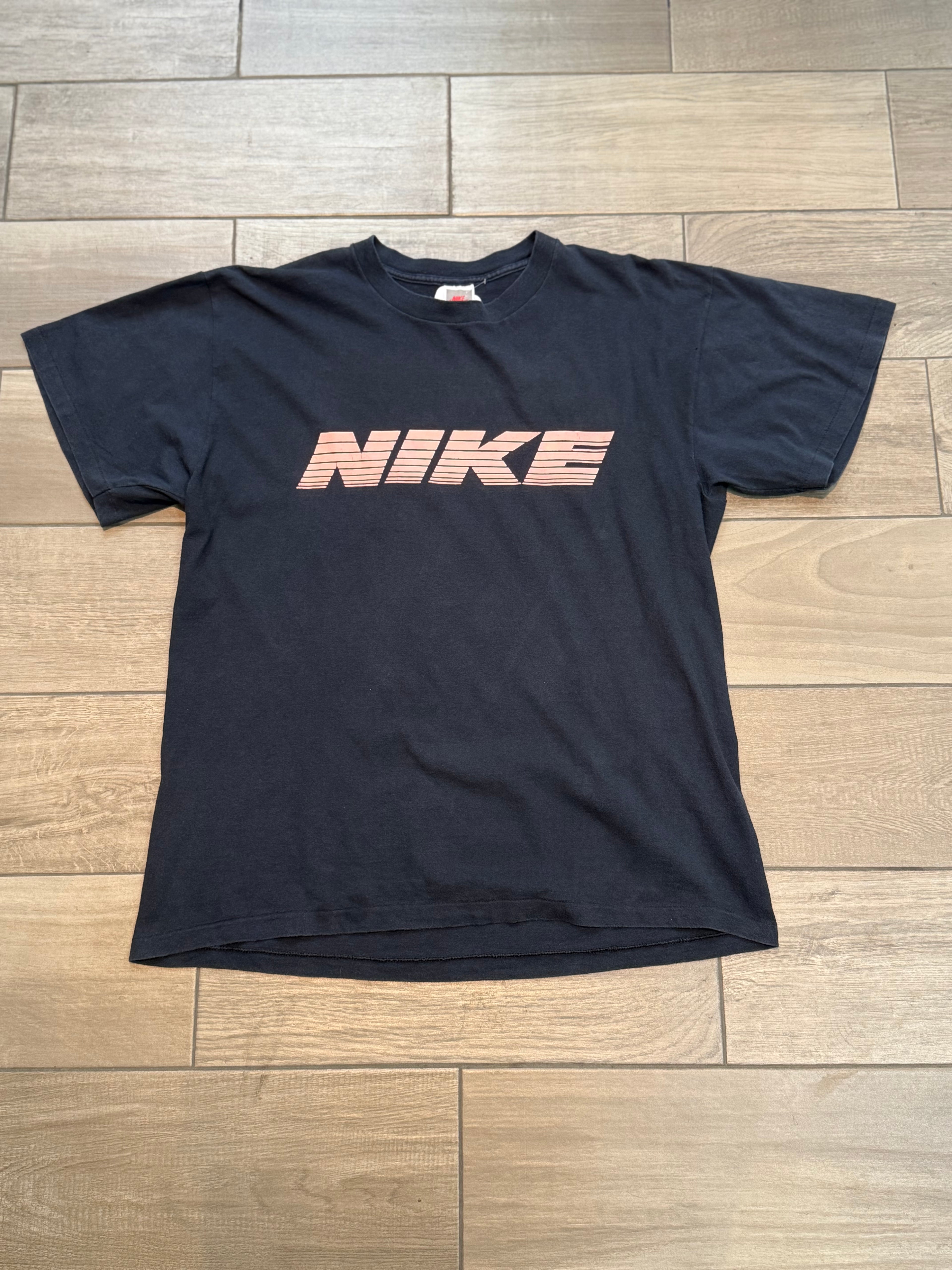 Nike T-Shirt