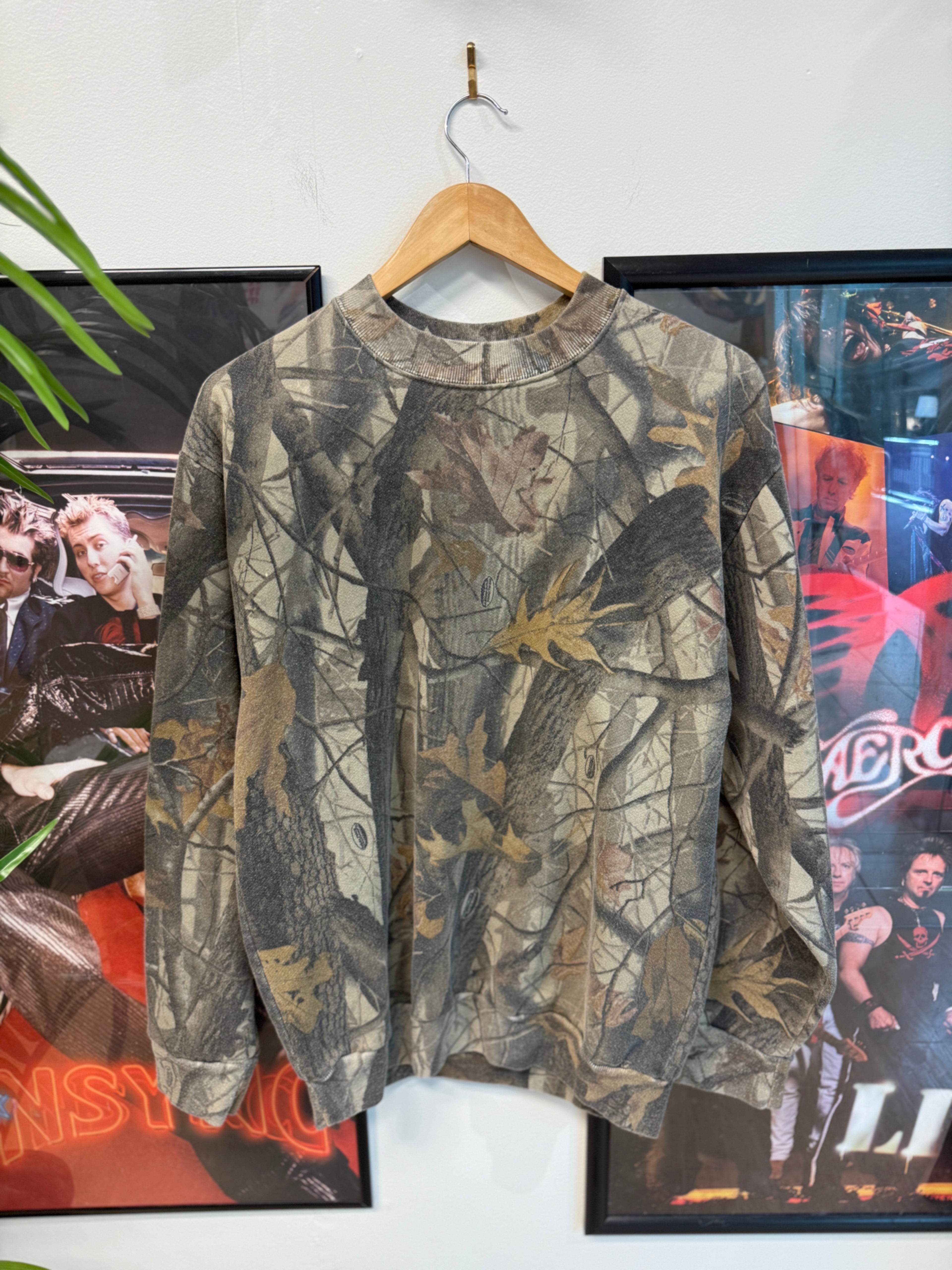 Camouflaged Crewneck Sweatshirt
