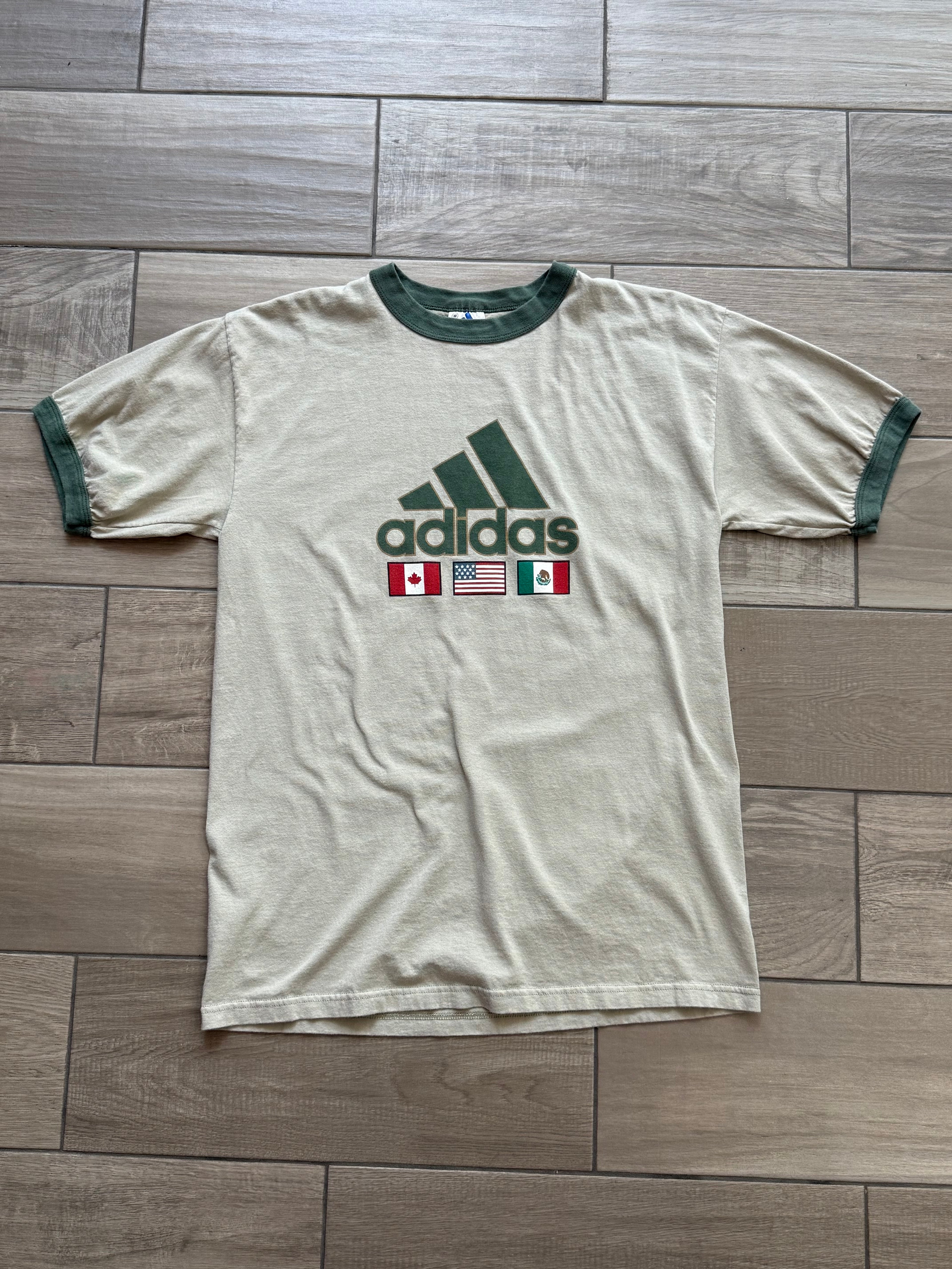 Adidas T-Shirt