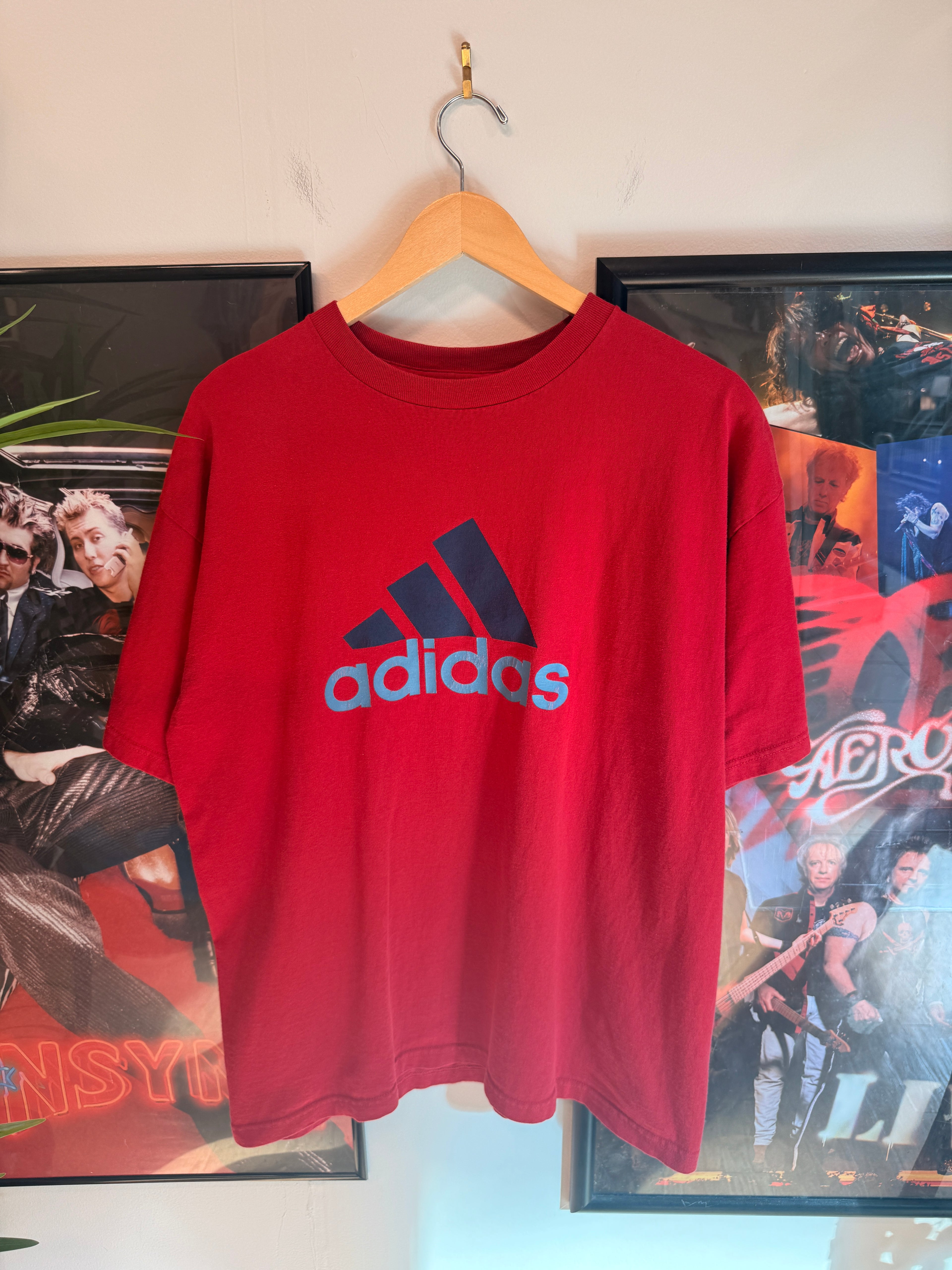 Adidas T-Shirt