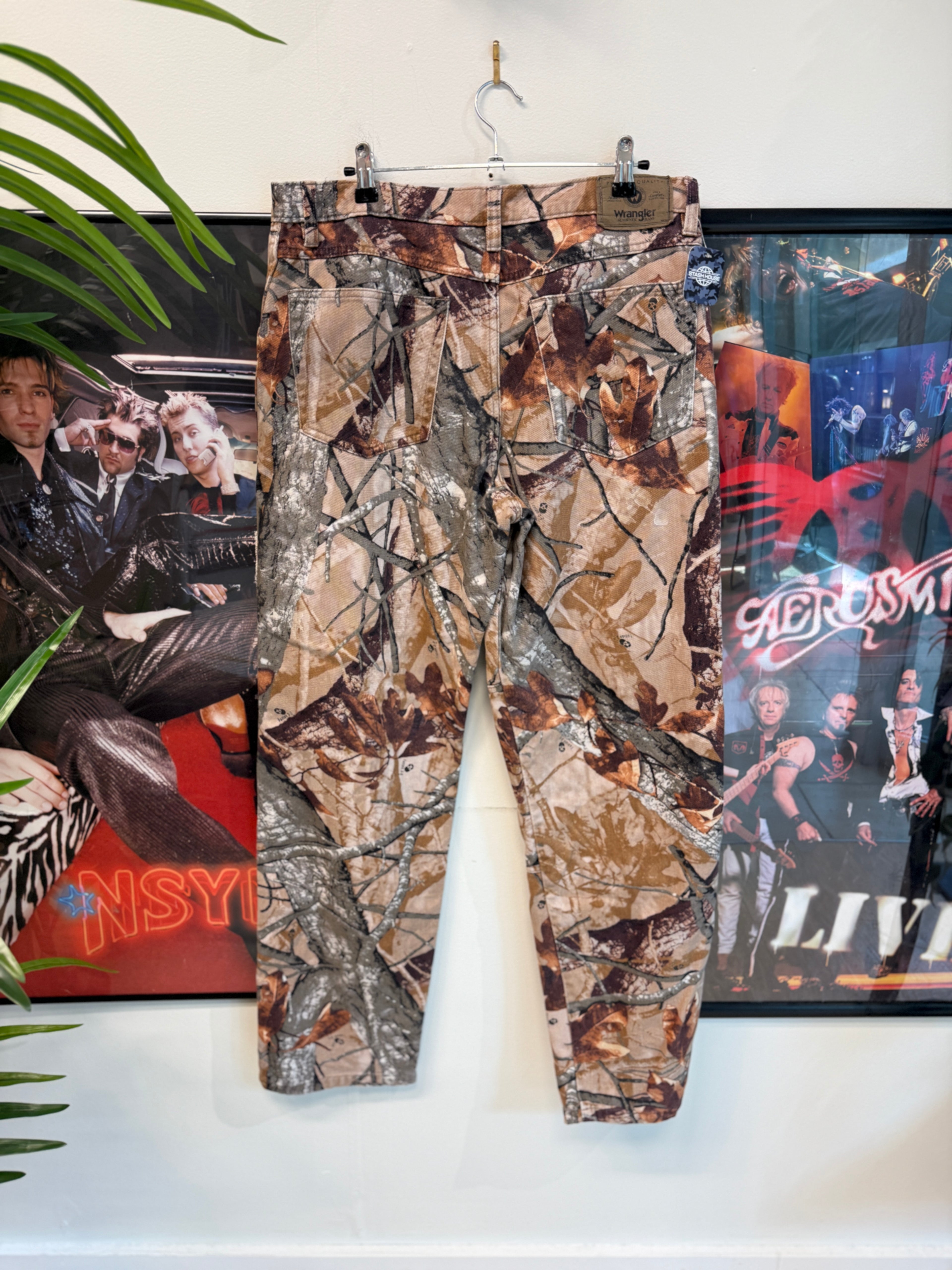 Wrangler Camo Pants