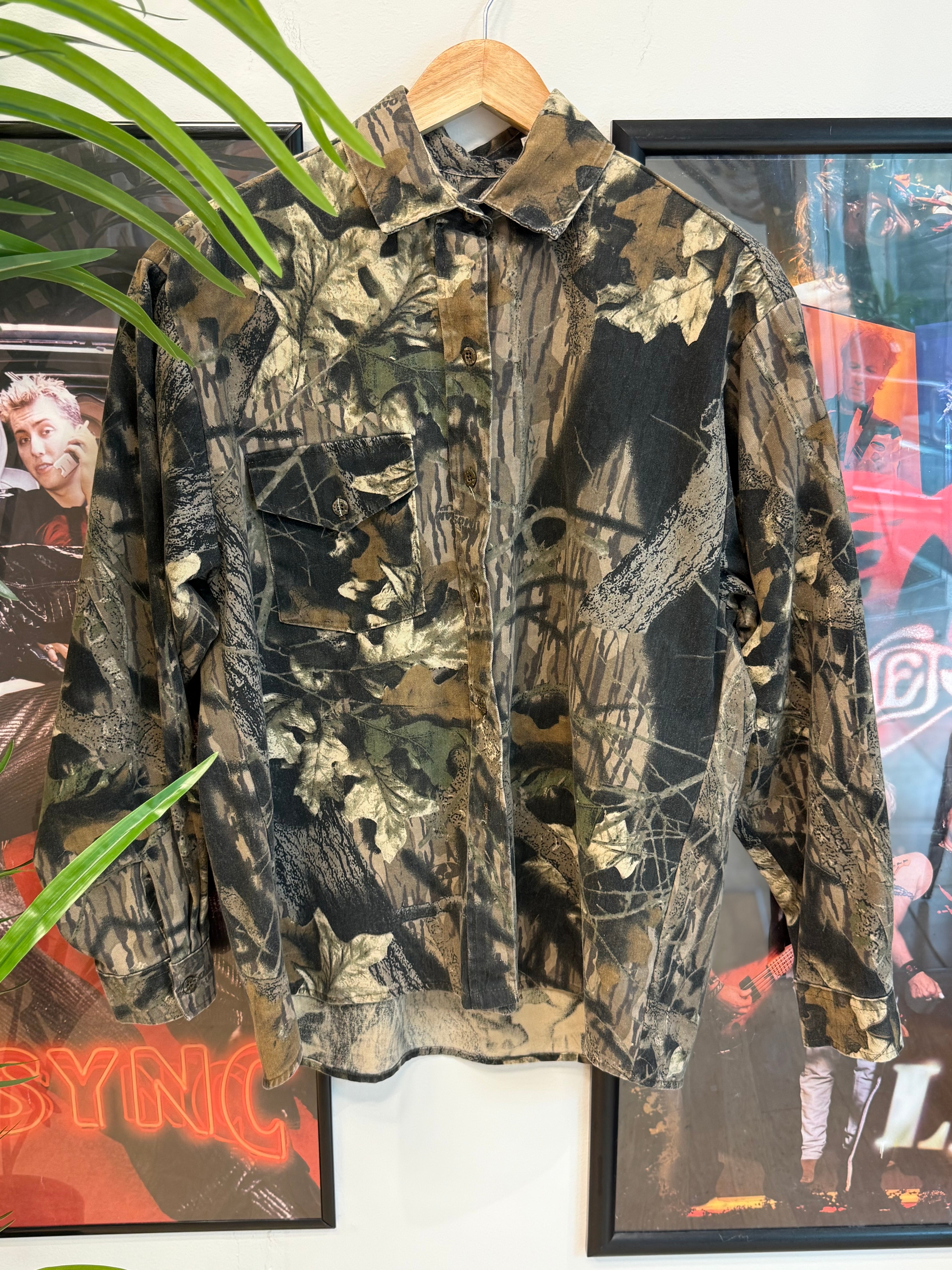 Mossy Oak Camouflage Button Up Shirt